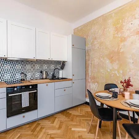 Апартаменты Superapart Tarchominska 24 *